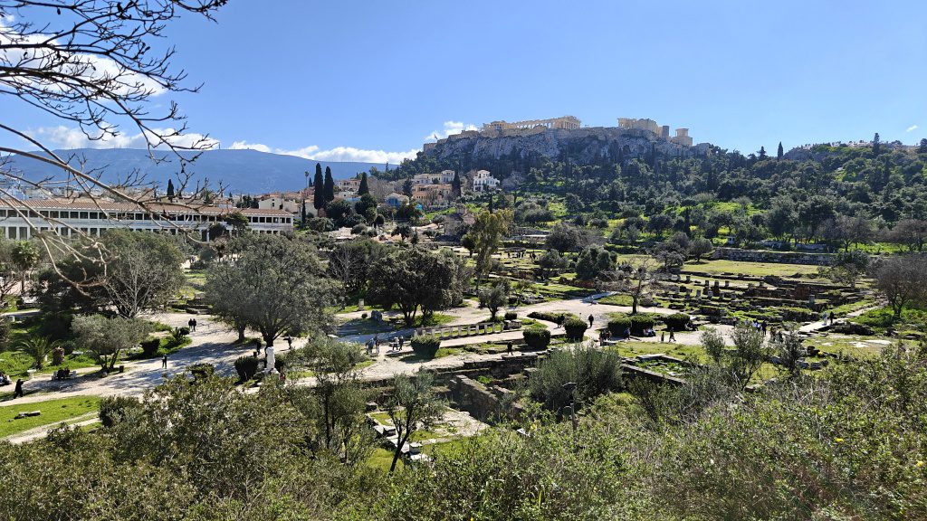 Ancient Agora en uitzicht op de Acropolis_Athene Griekenland