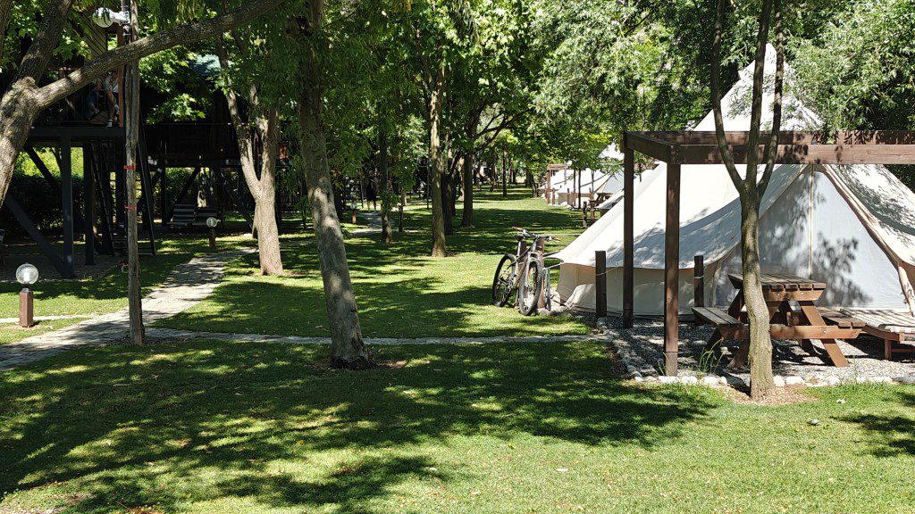 Glamping aan het meer van Shkoder - Shkodra Lake Resort