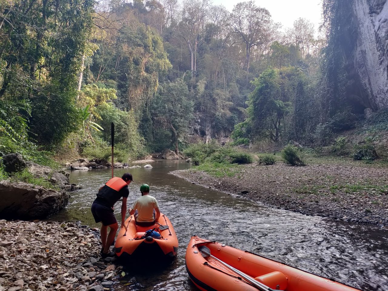 Cave Lodge Thailand: op avontuur in de grotten van Tham Nam Lod