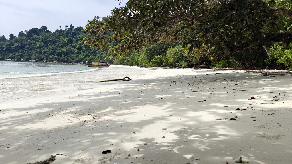 Segadas Beach _ Pantai Teluk Segadas