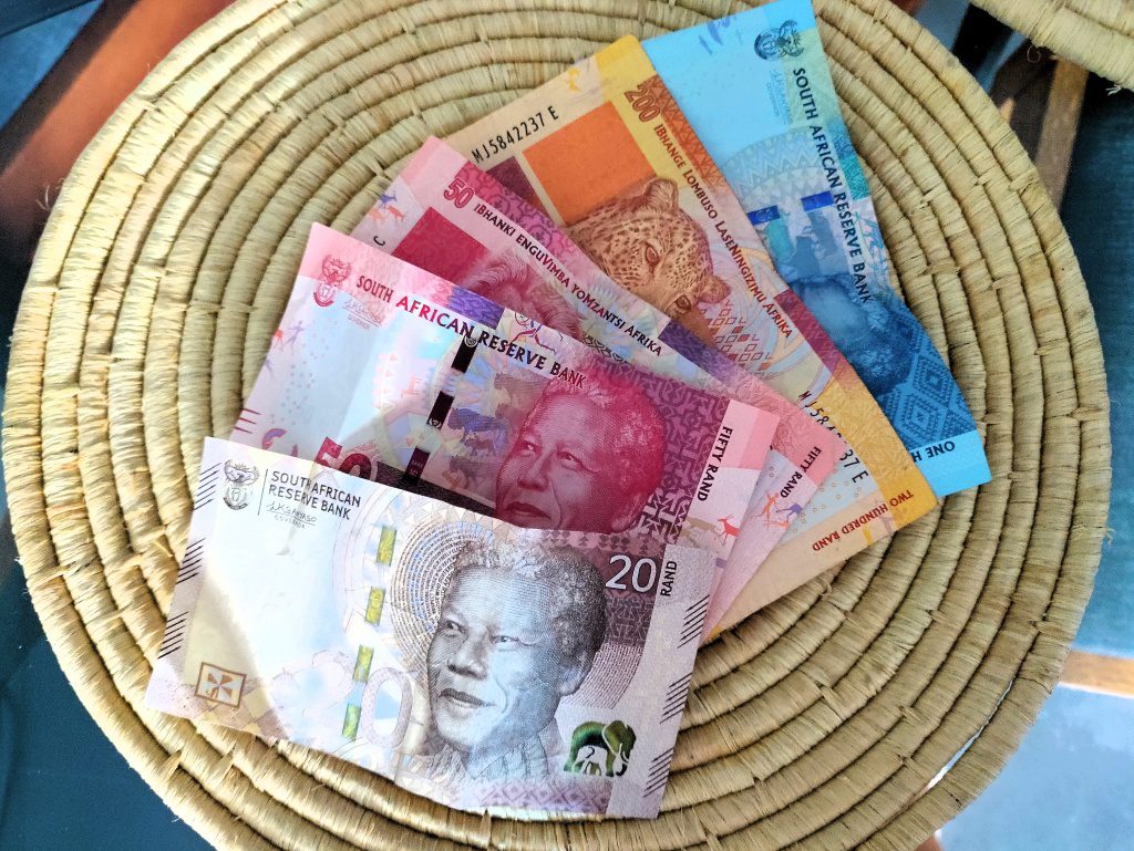 Alweer een sabbatical - waar doe je dat van - geld op reis