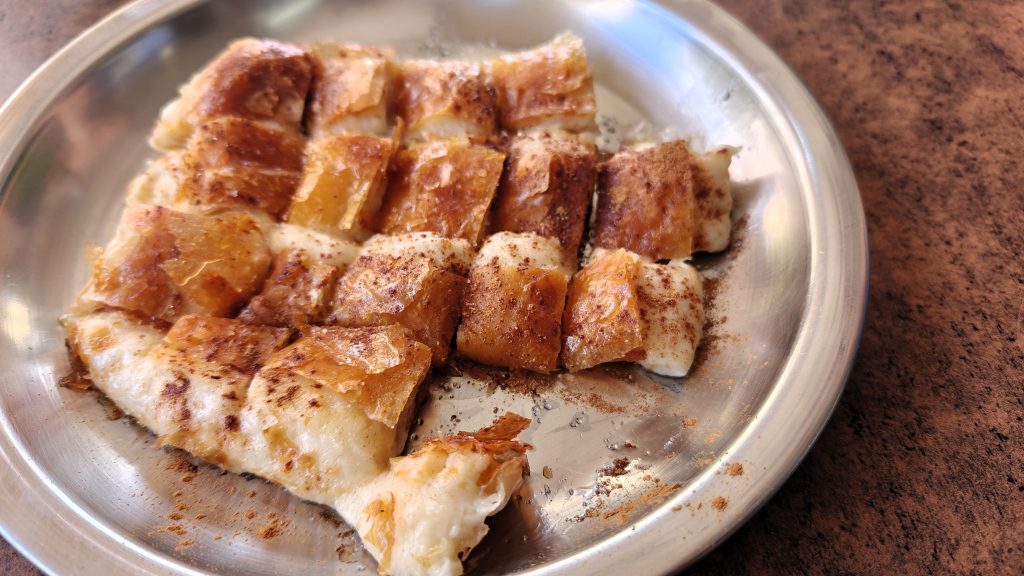 Traditionele lekkernij in Kreta de Bougatsa
